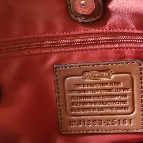 Vintage Coach hobo - Picture 3 of 10